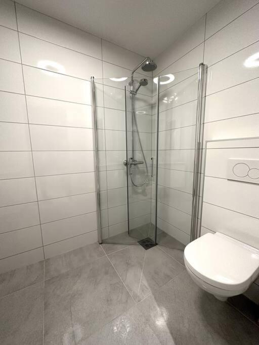 Staying, Studio Apt. 2 Тромсьо Екстериор снимка